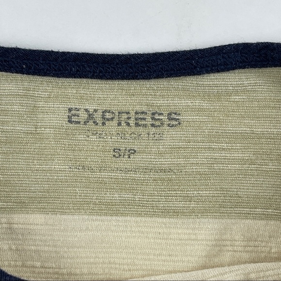 Express Tshirt Womens Small Petite Black White Tank Striped Crew Neck - Picture 2 of 8